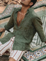 Camisa fina masculina de mangas compridas, cardigã de lapela, monocromática, moda casual, adequada para atividades ao ar livre